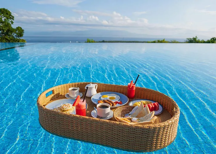 ホテル Semabu Hills Nusa Penida 4*