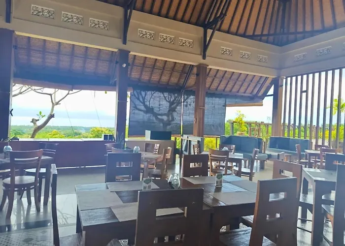 ホテル Semabu Hills Nusa Penida 4*